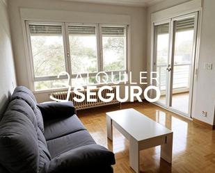 Sala d'estar de Pis de lloguer en Ávila Capital amb Terrassa i Piscina