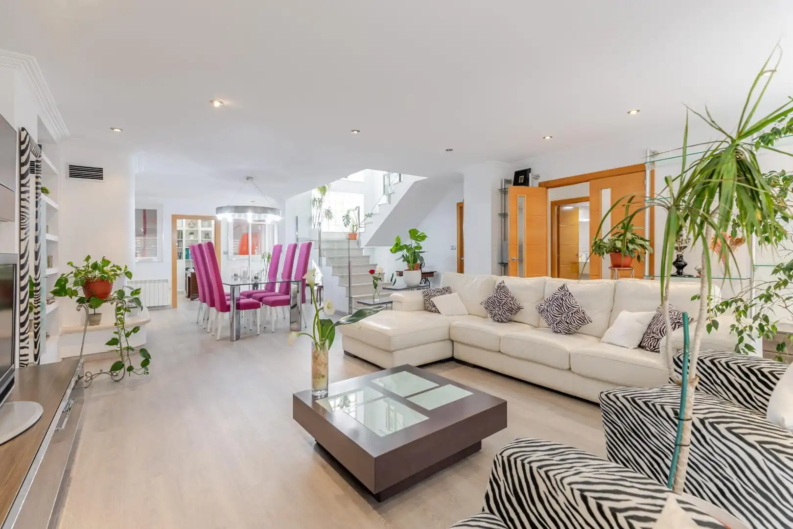 Sala de estar de Casa adosada en venta en Sagunto / Sagunt con Aire acondicionado, Calefacción y Terraza