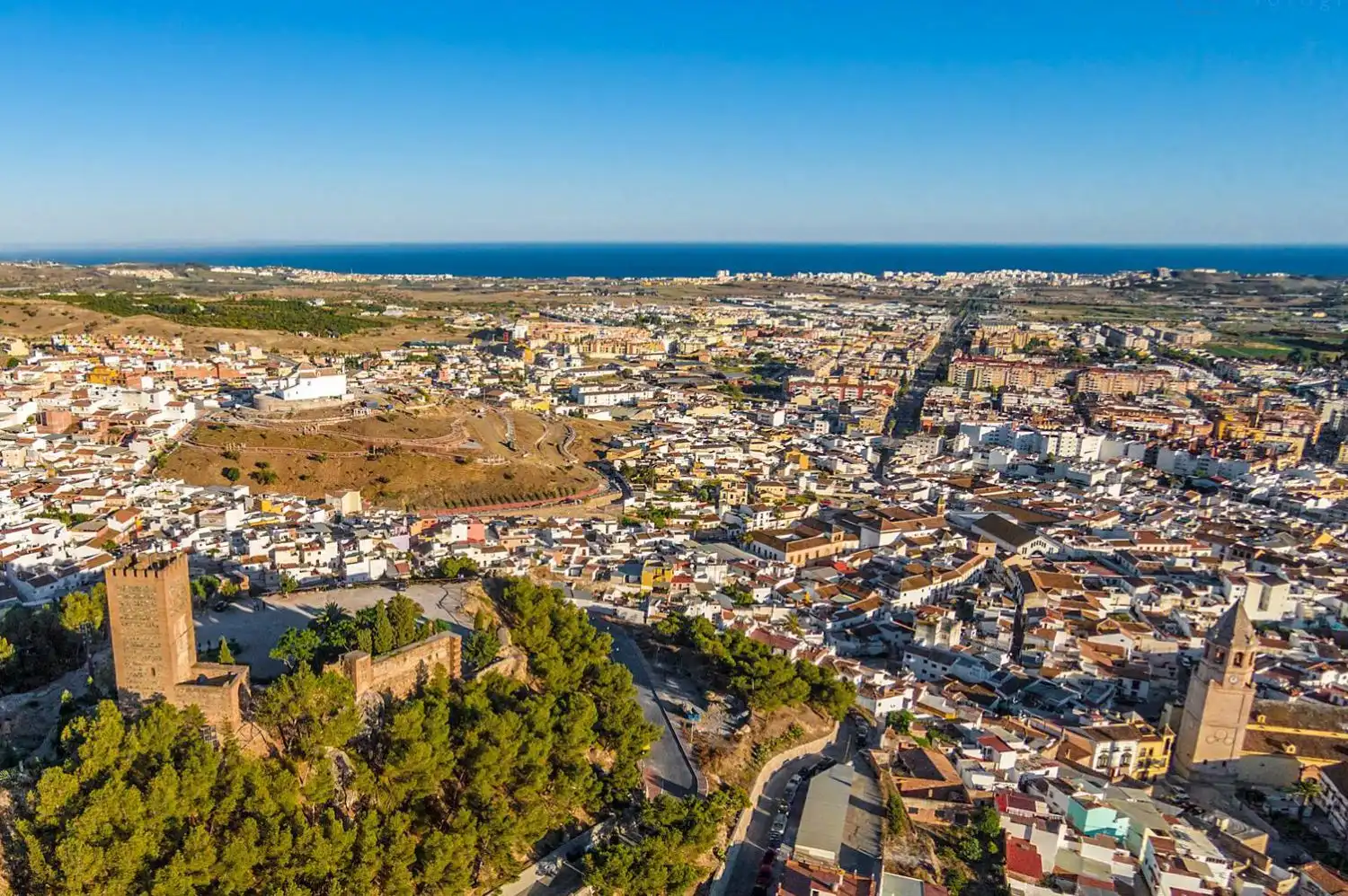 Vista exterior de Piso en venta en Vélez-Málaga con Calefacción y Terraza