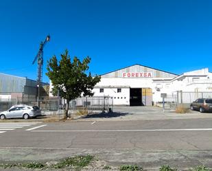 Exterior view of Industrial buildings for sale in Plasencia