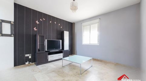 Foto 2 de Casa adosada en venta en Guadalcázar, Córdoba