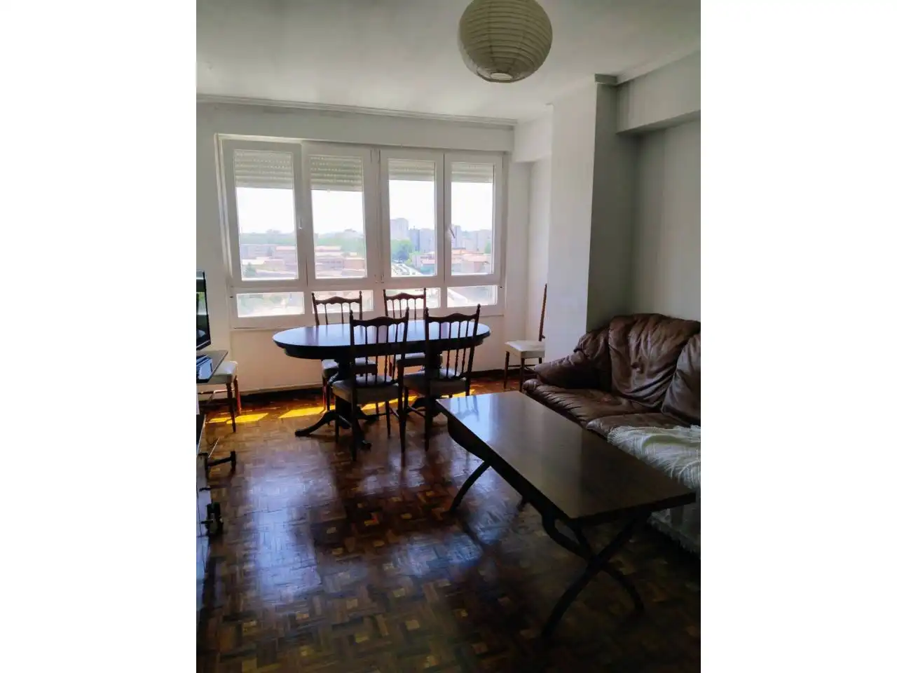Living room of Flat for rent in Burgos  with Heating, Parquet flooring and Terrace