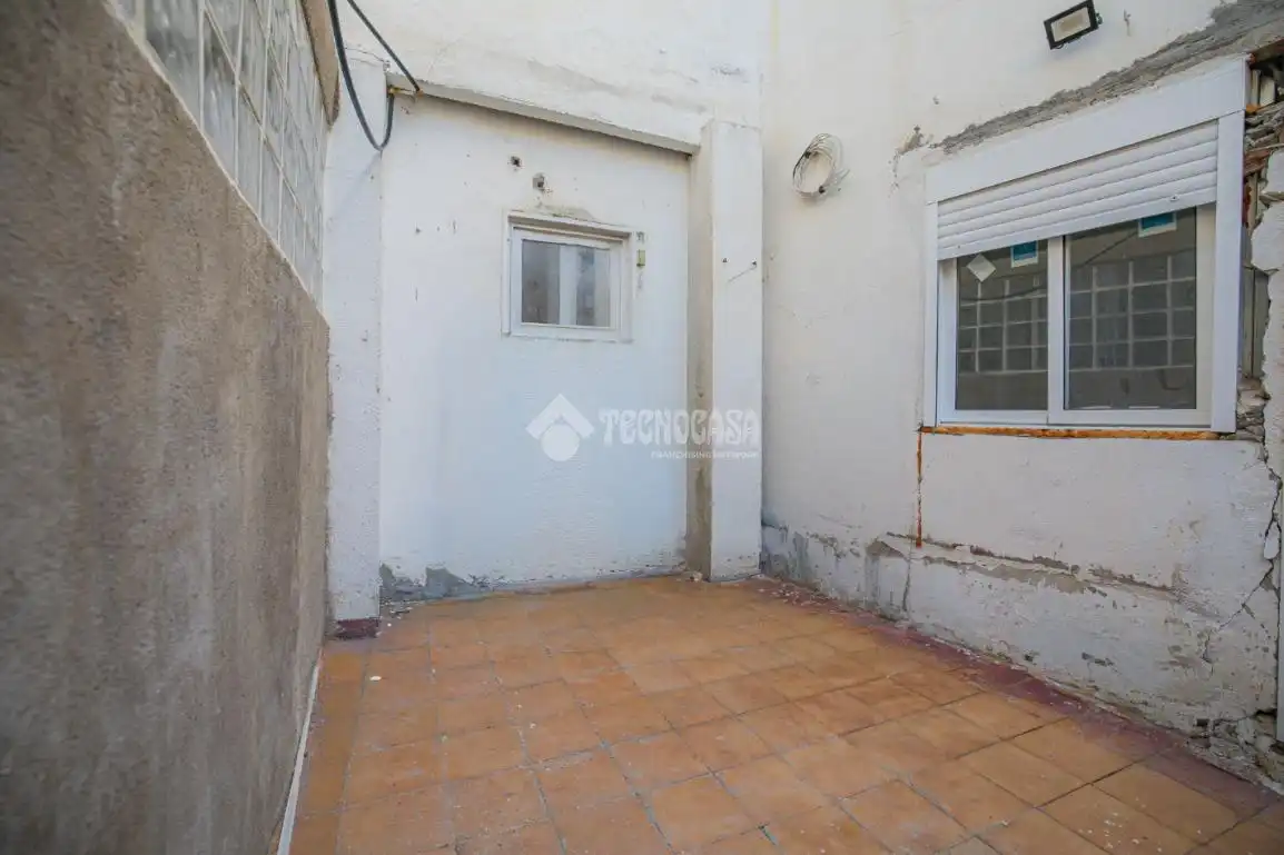 Außenansicht von Wohnung zum Verkauf in Terrassa mit Terrasse