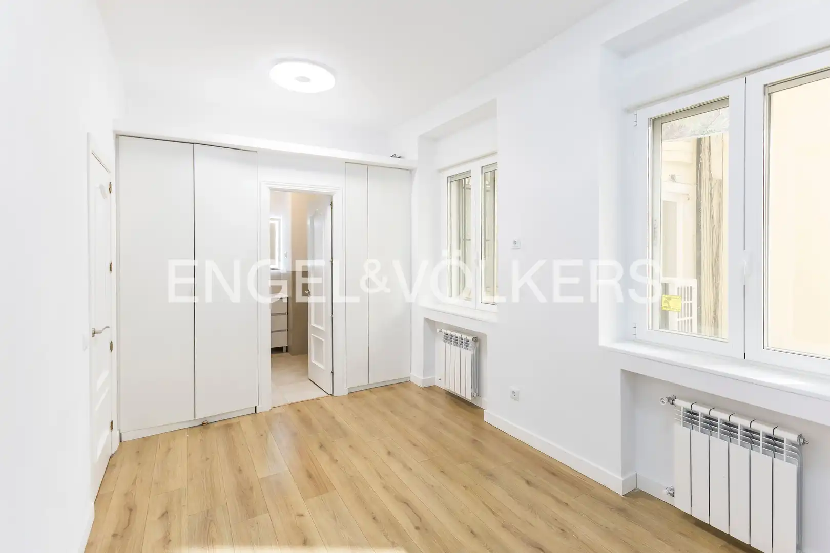 Wohnung zur Miete in Madrid mit Klimaanlage, Heizung und Parkett