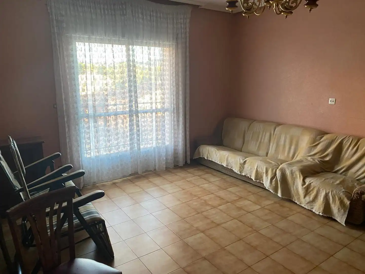 Sala de estar de Edificio en venta en Báguena