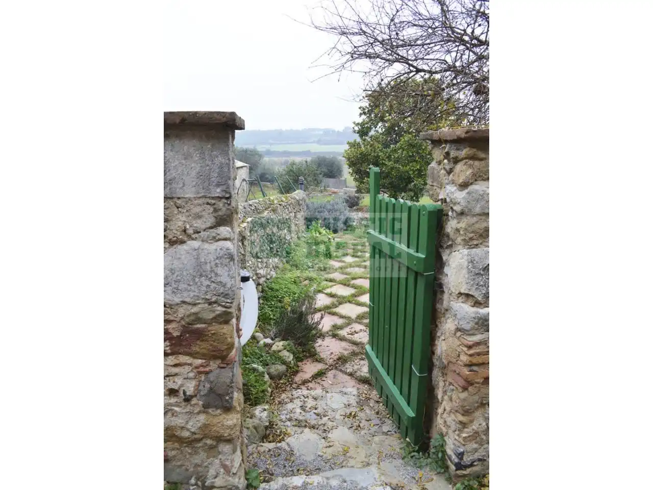 Jardí de Finca rústica en venda en La Tallada d'Empordà amb Aire condicionat, Calefacció i Jardí privat