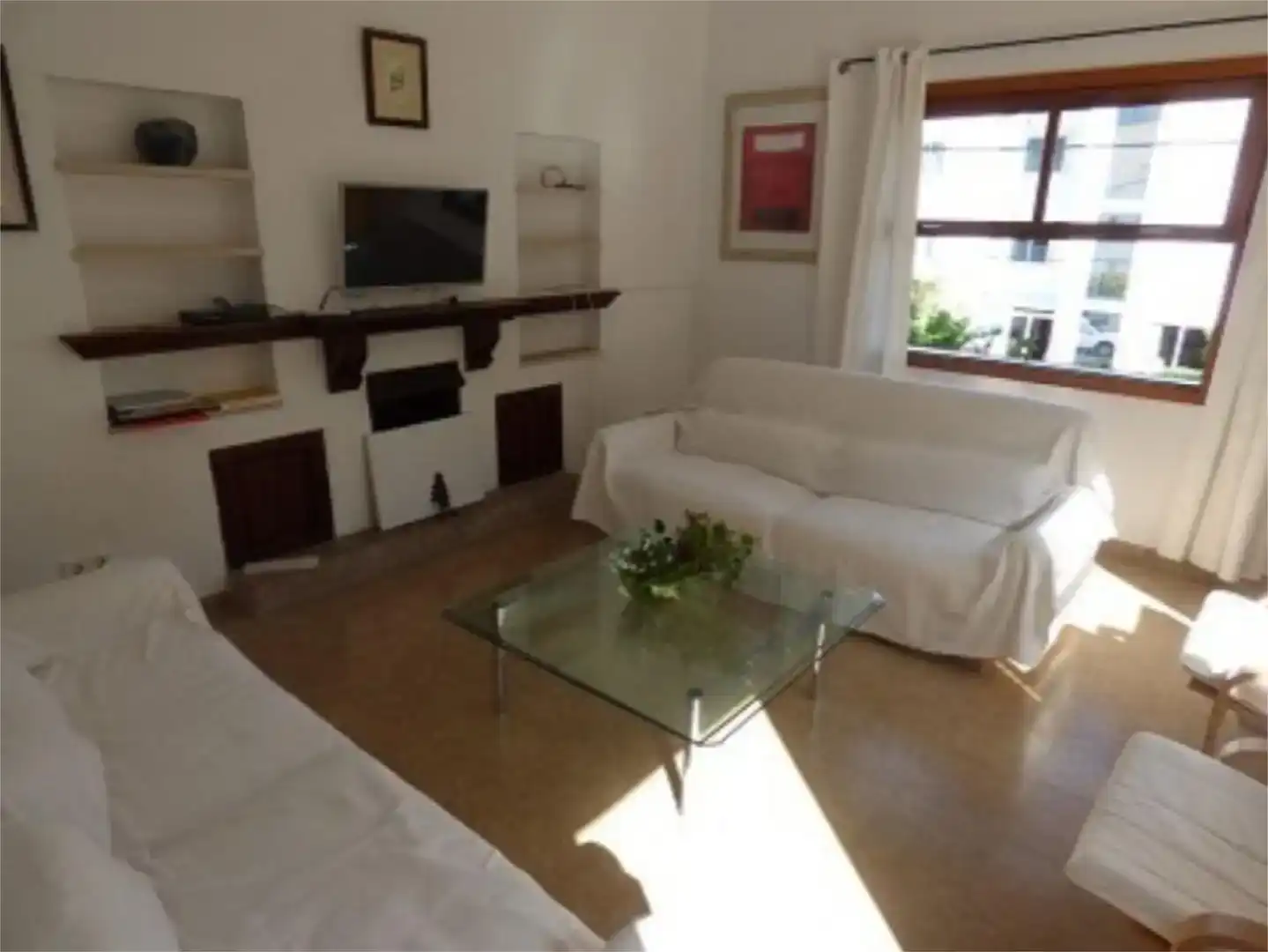 Sala d'estar de Pis de lloguer en Pollença amb Traster, Moblat i Balcó