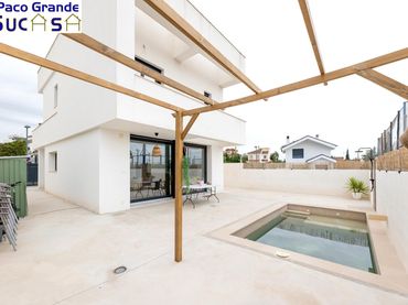 Haus mit Pool zum Verkauf in Calle IGUALDAD