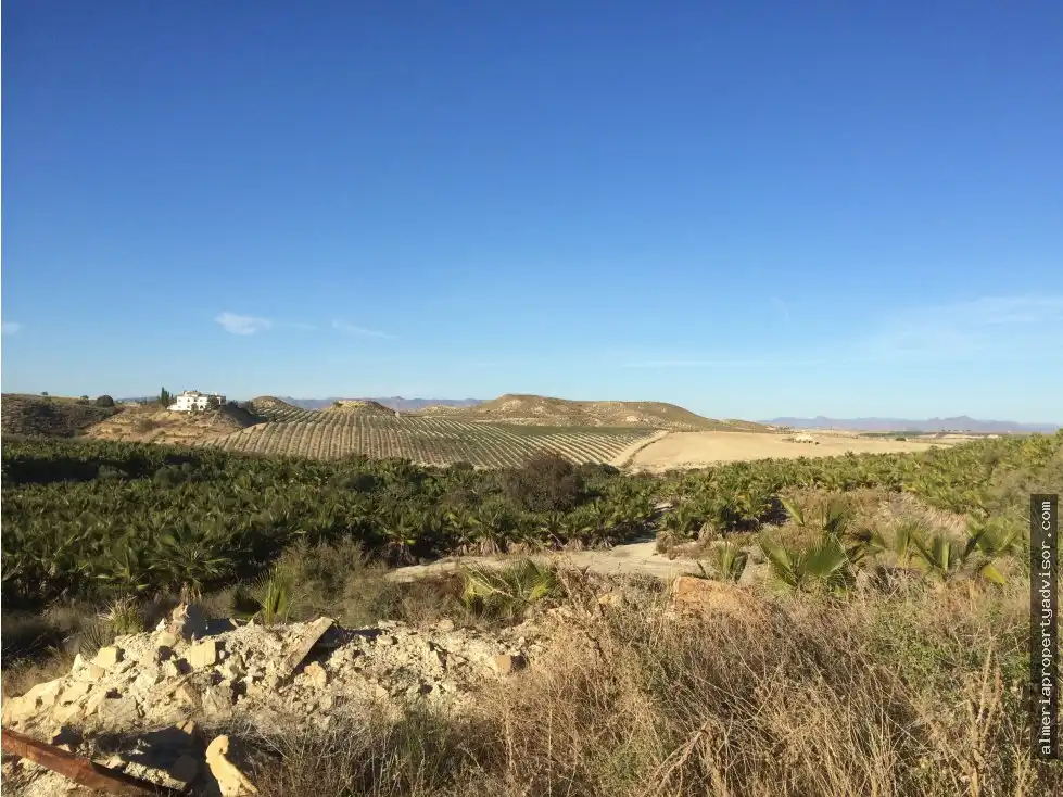 Casa rústica en venda a Turre