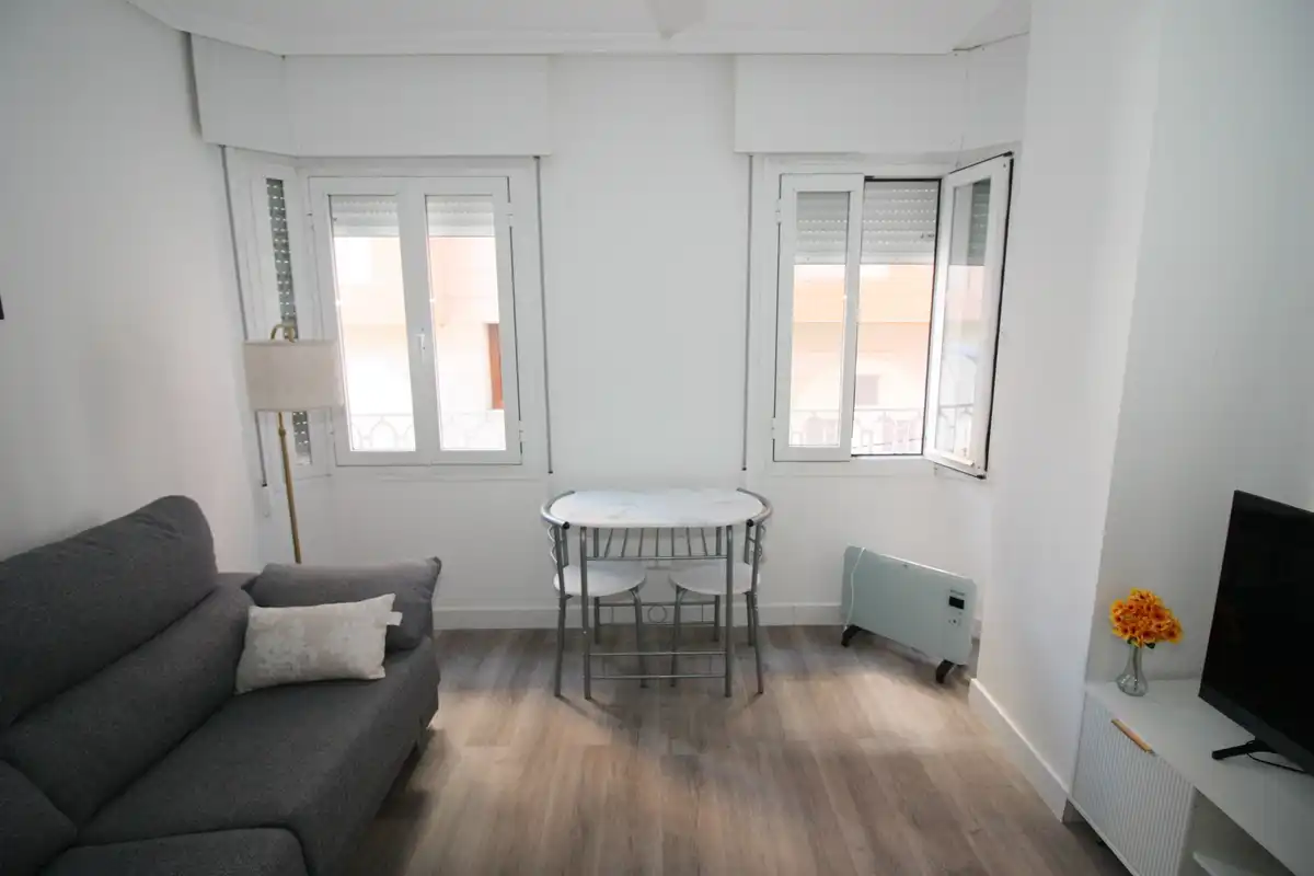 Wohnzimmer von Wohnung zum Verkauf in Arenas de San Pedro mit Heizung, Möbliert und Ofen