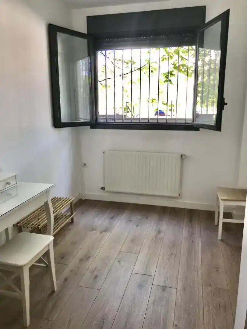 Terrasse von Wohnung zur Miete in Móstoles mit Privatgarten, Parkett und Schwimmbad