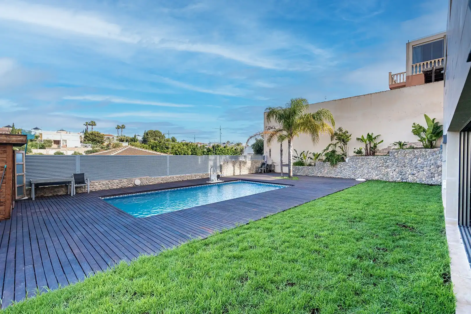 Piscina de Casa o xalet de lloguer en Torrevieja amb Aire condicionat, Calefacció i Jardí privat