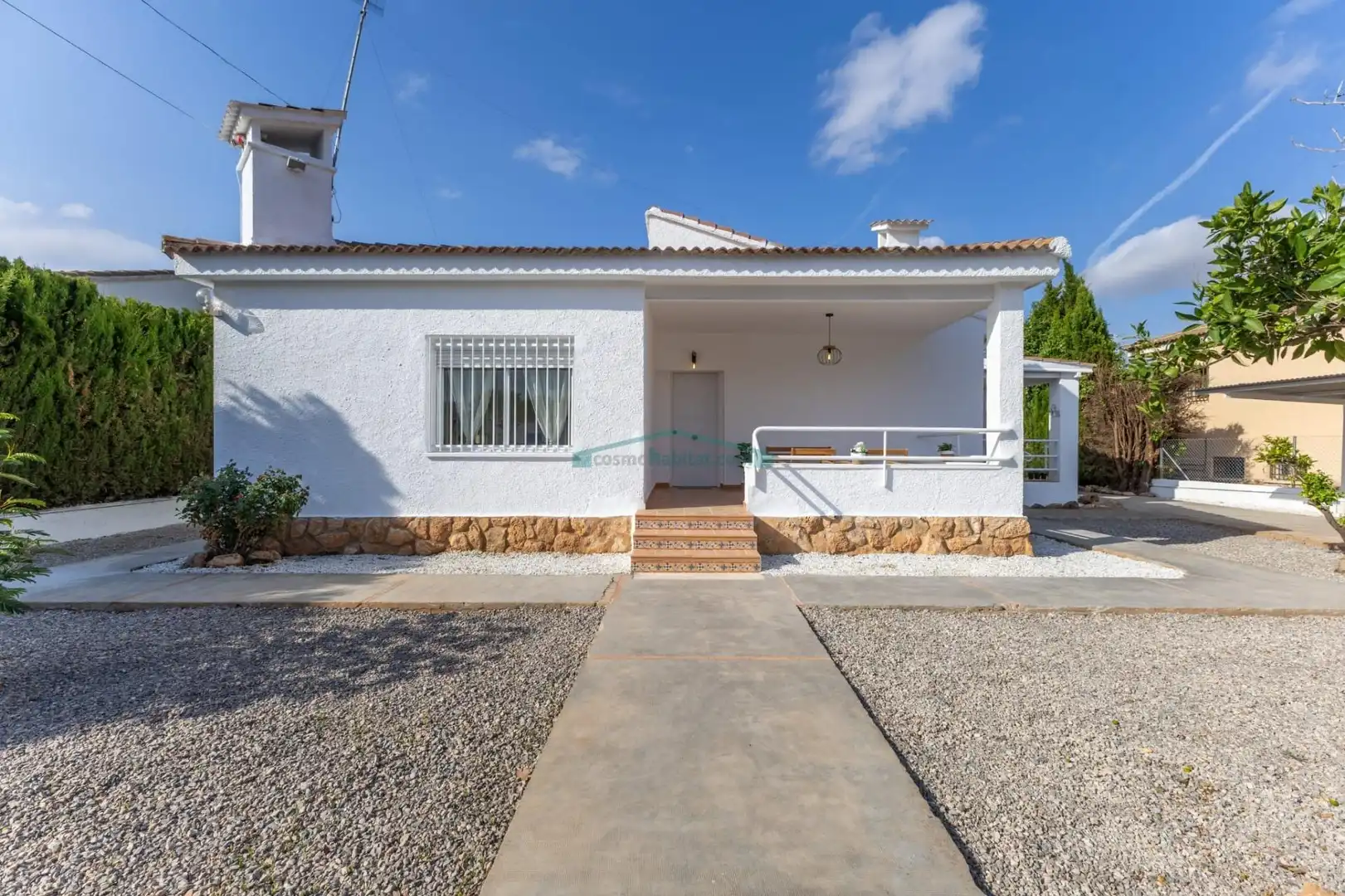 Vista exterior de Casa o xalet en venda en L'Eliana amb Aire condicionat, Calefacció i Terrassa