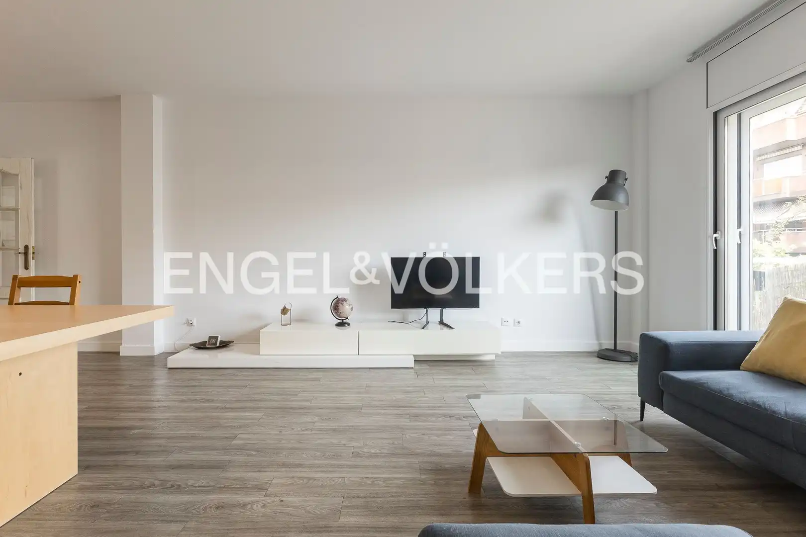 Wohnzimmer von Dachboden zur Miete in Barcelona mit Klimaanlage, Heizung und Parkett