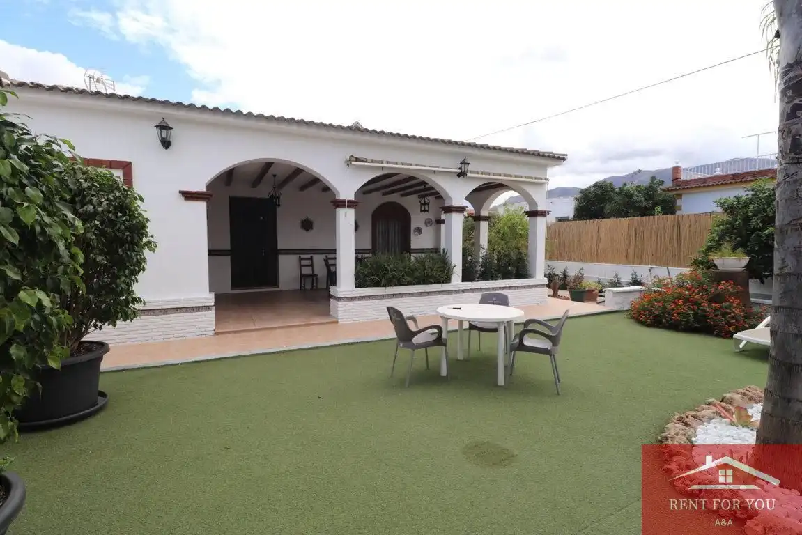 Casa con piscina en alquiler en Centro, imagen 5