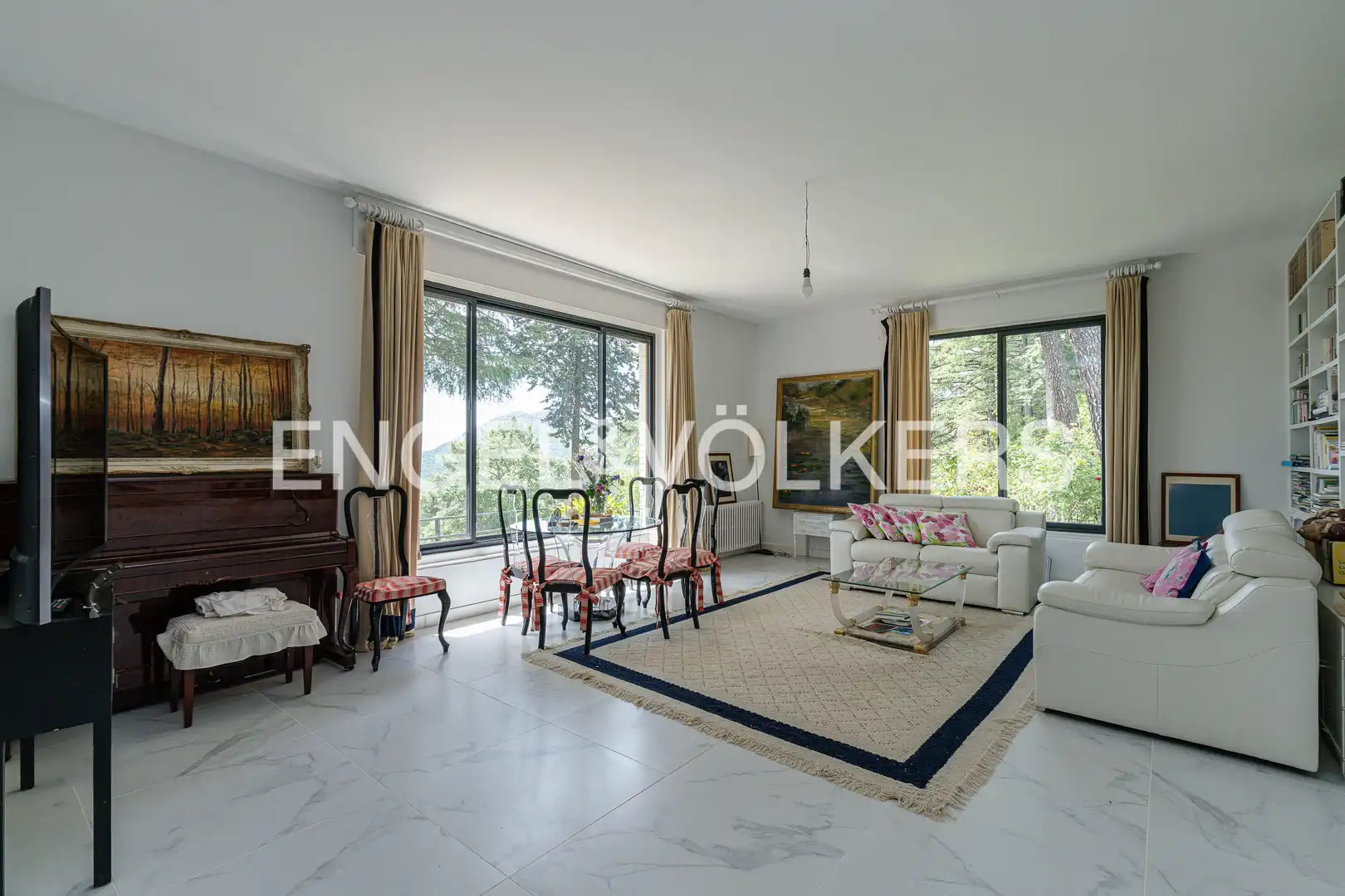 Living room of Houses for sale in San Lorenzo de El Escorial  with Heating, Private garden and Terrace