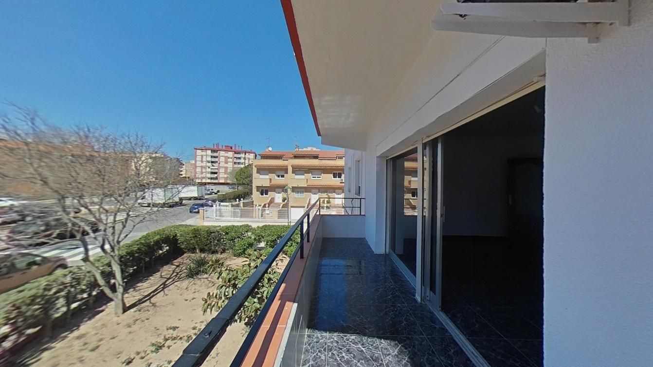 Exterior view of Flat for sale in  Tarragona Capital