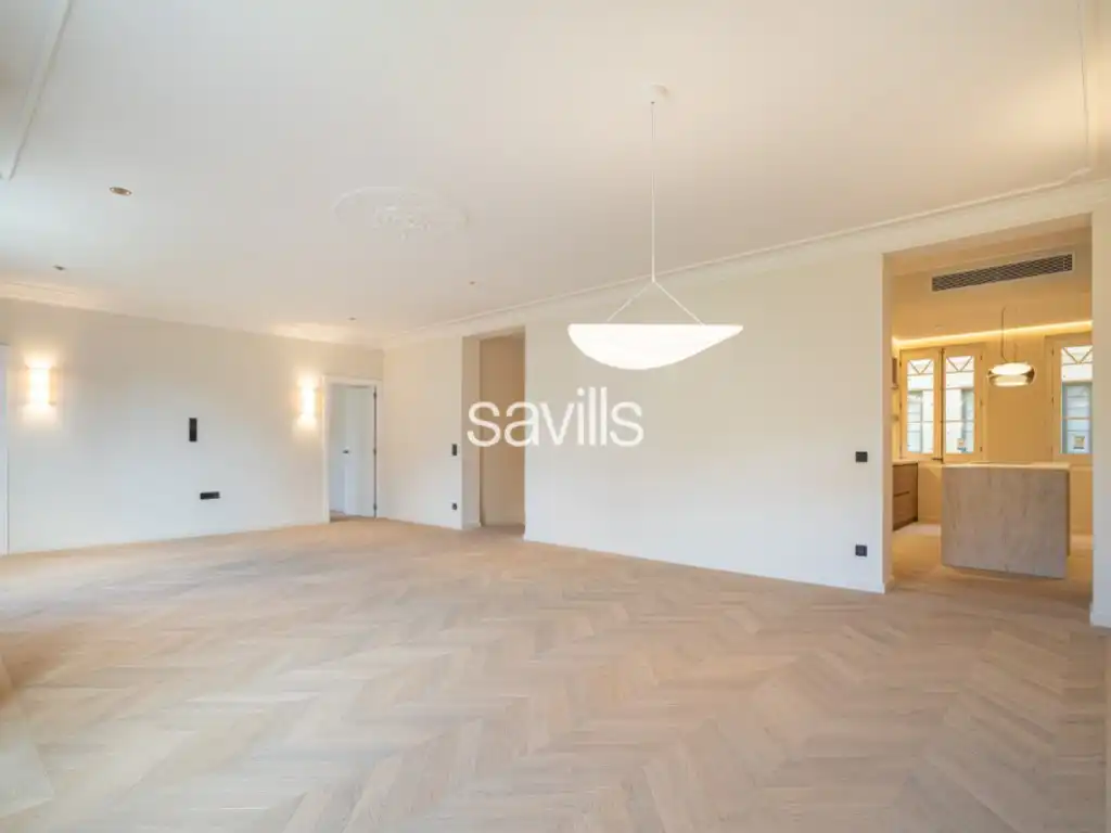 Apartament amb terrassa en venda a Eixample, imagen 3