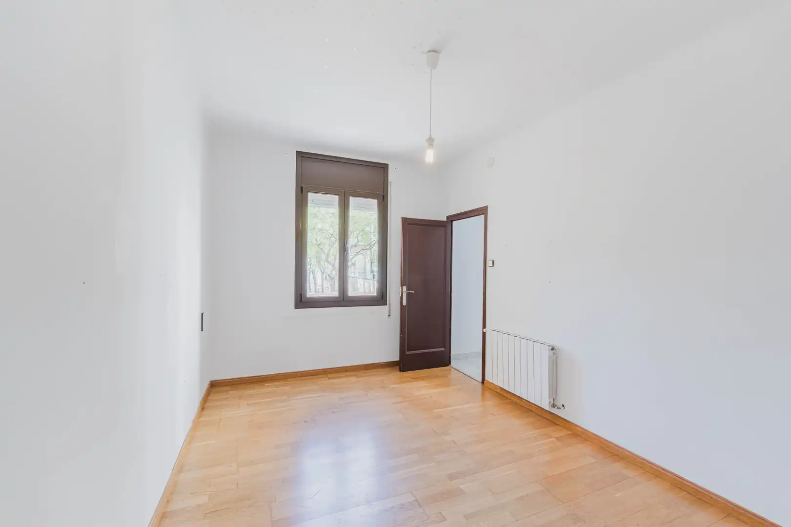 Habitación de Piso en venta en Barcelona con Calefacción, Parquet y Horno