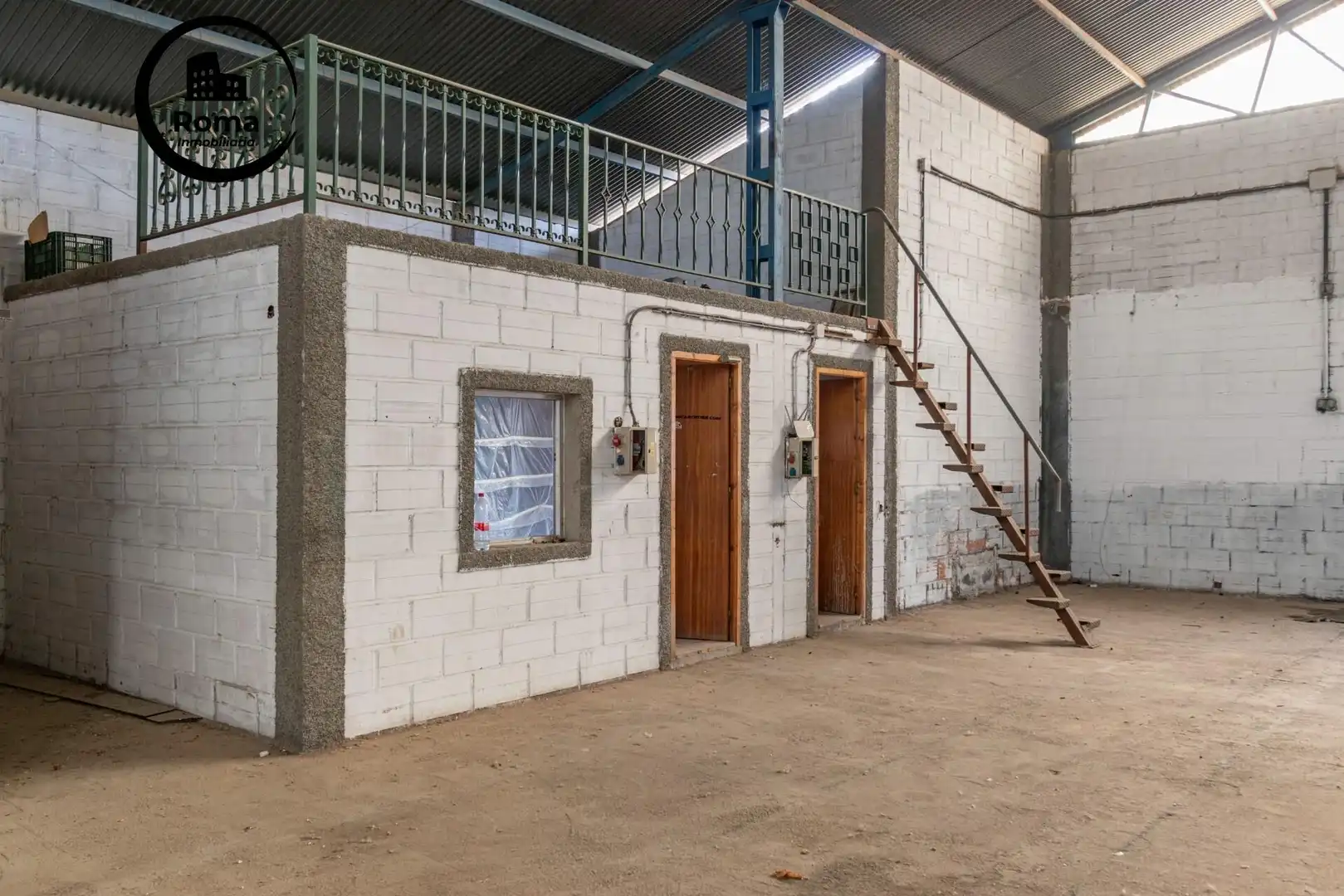 Industrial building for sale in Jun, imagen 7