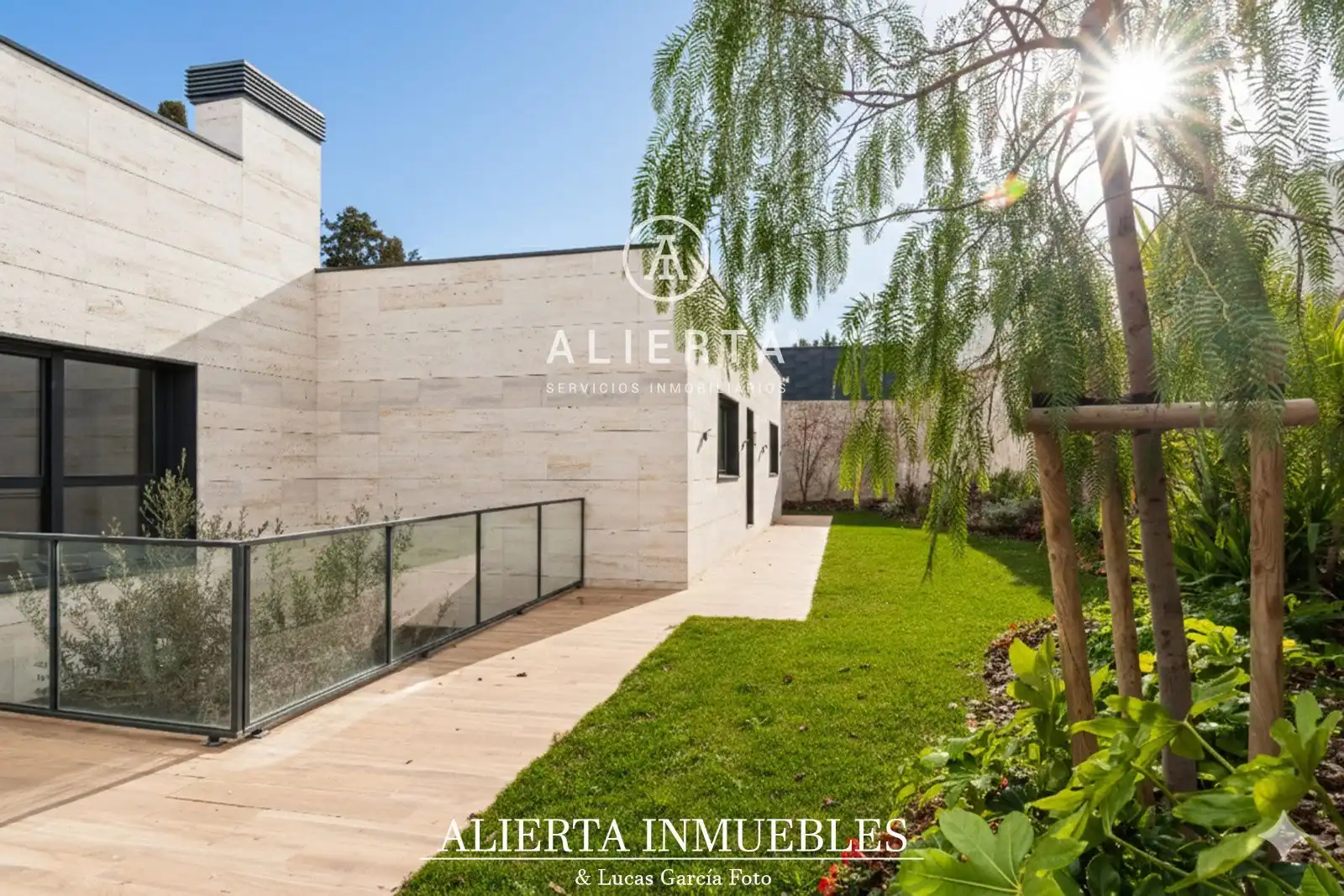 Jardín de Casa o chalet en venta en Zaragoza con Aire acondicionado, Calefacción y Trastero