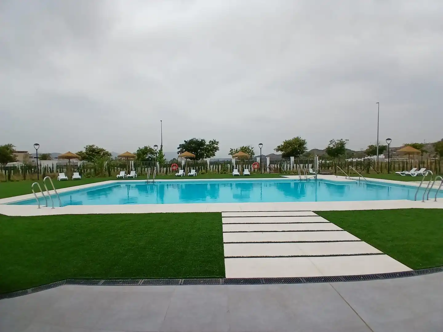 Piscina de Piso en venta en Málaga con Aire acondicionado, Jardín privado y Terraza