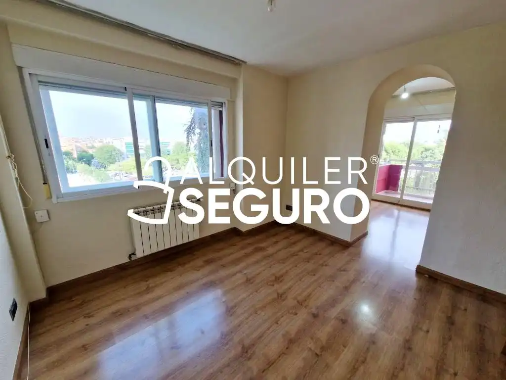 Schlafzimmer von Wohnung zur Miete in Móstoles mit Klimaanlage und Heizung