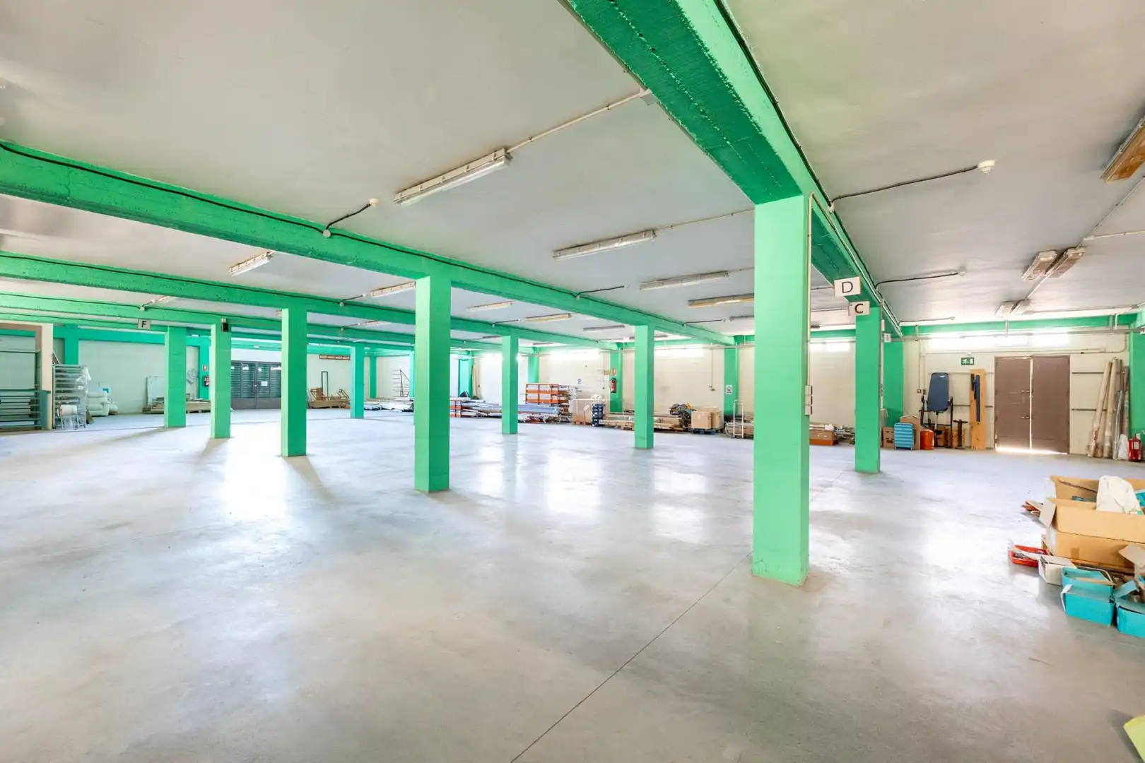 Nau industrial en venda en Alhendín
