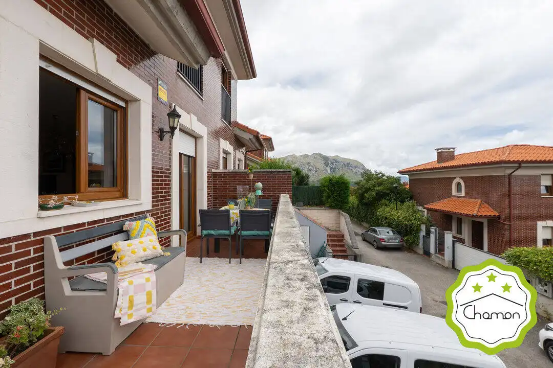 Terrace of Houses for sale in Castro-Urdiales  with Heating and Furnished
