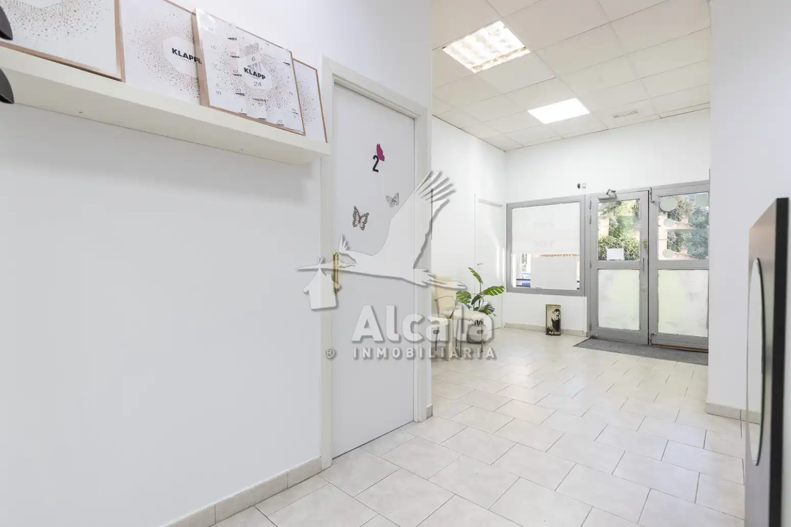 Local comercial de lloguer a Estación - Parque O'Donnell, imagen 9