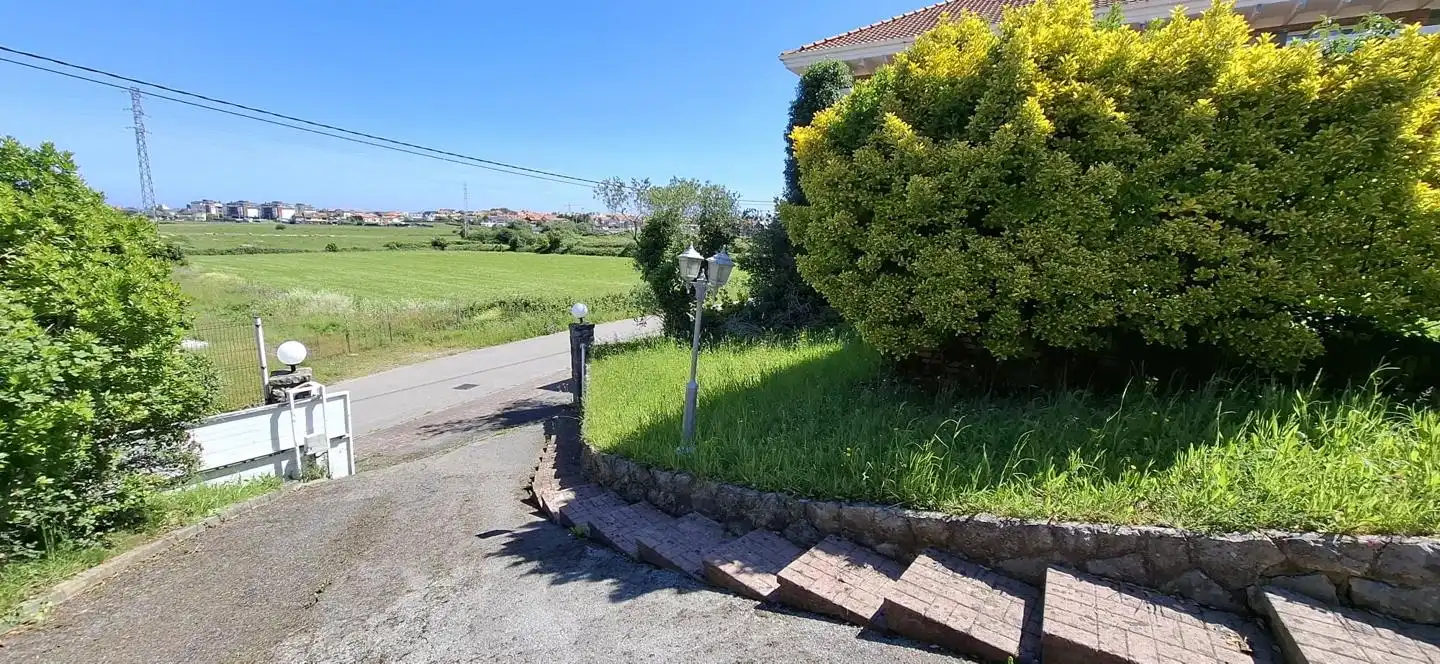 Houses for sale in Santa Cruz de Bezana  with Terrace, Sauna and Community pool