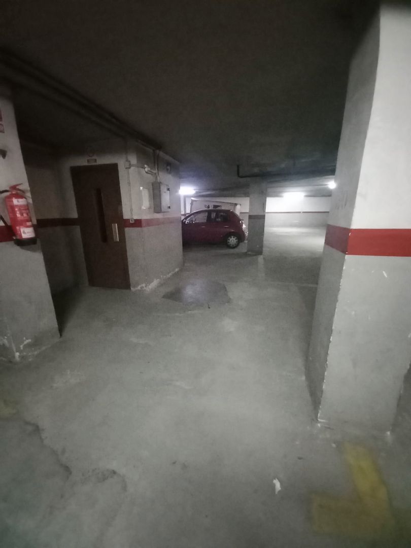 Aparcament de Garatge en venda en  Valencia Capital