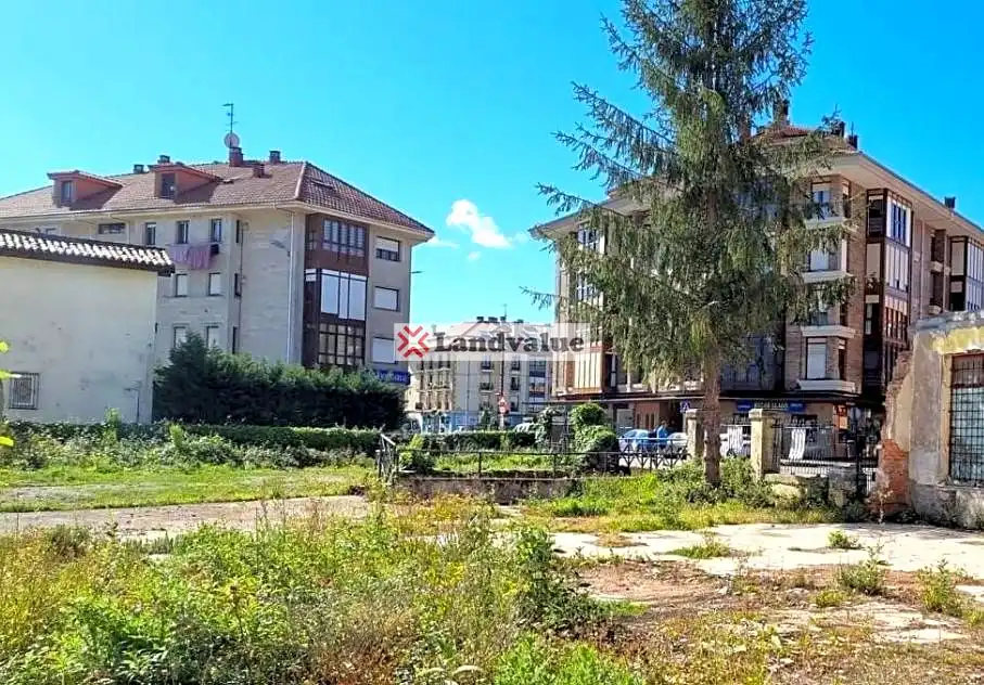 Residencial en venta en Cabezón de la Sal