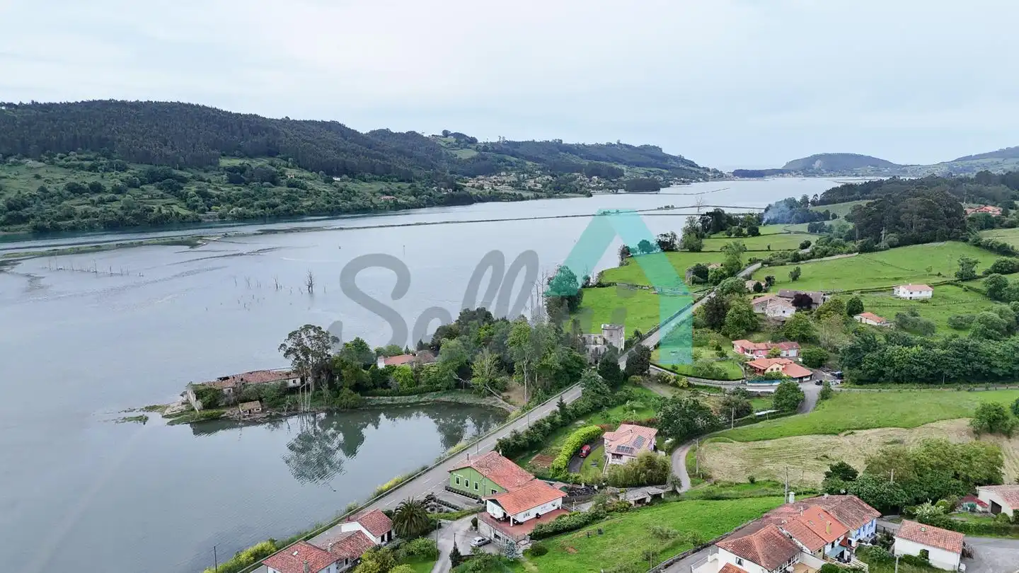Vista exterior de Casa o chalet en venta en Villaviciosa con Calefacción, Jardín privado y Parquet