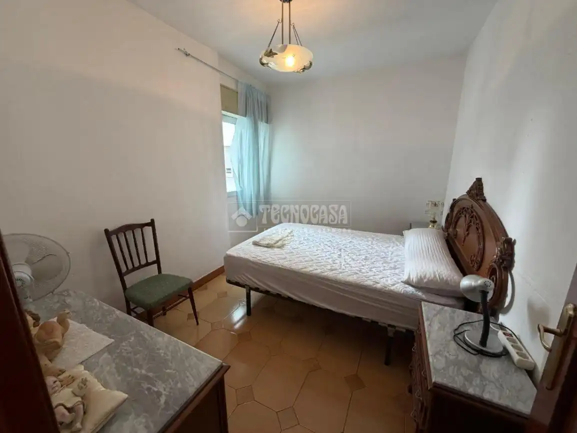 Habitación de Piso en venta en Jaén con Balcón