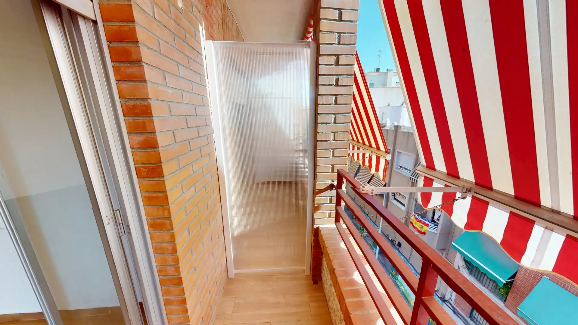 Flat with terrace for sale in Carrer Gilberto Martínez, imagen 7