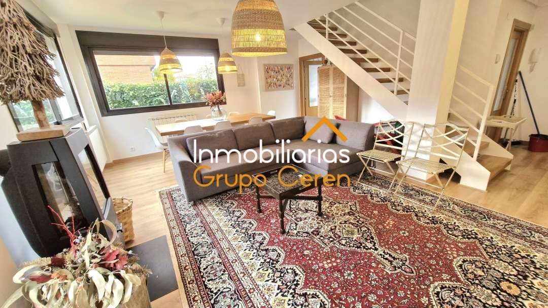 Single-family semi-detached for sale in Cirueña