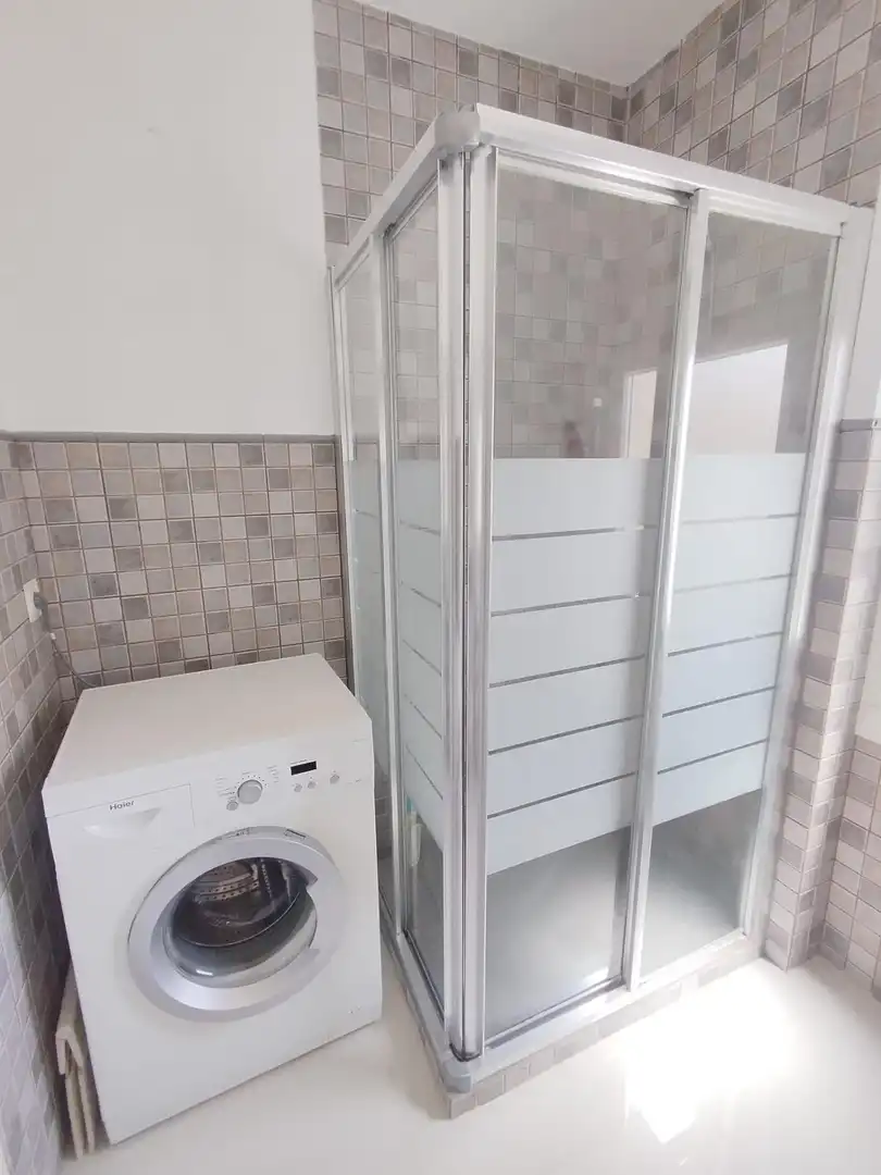 Baño de Apartamento de alquiler en Torrenueva Costa con Jardín privado, Terraza y Amueblado