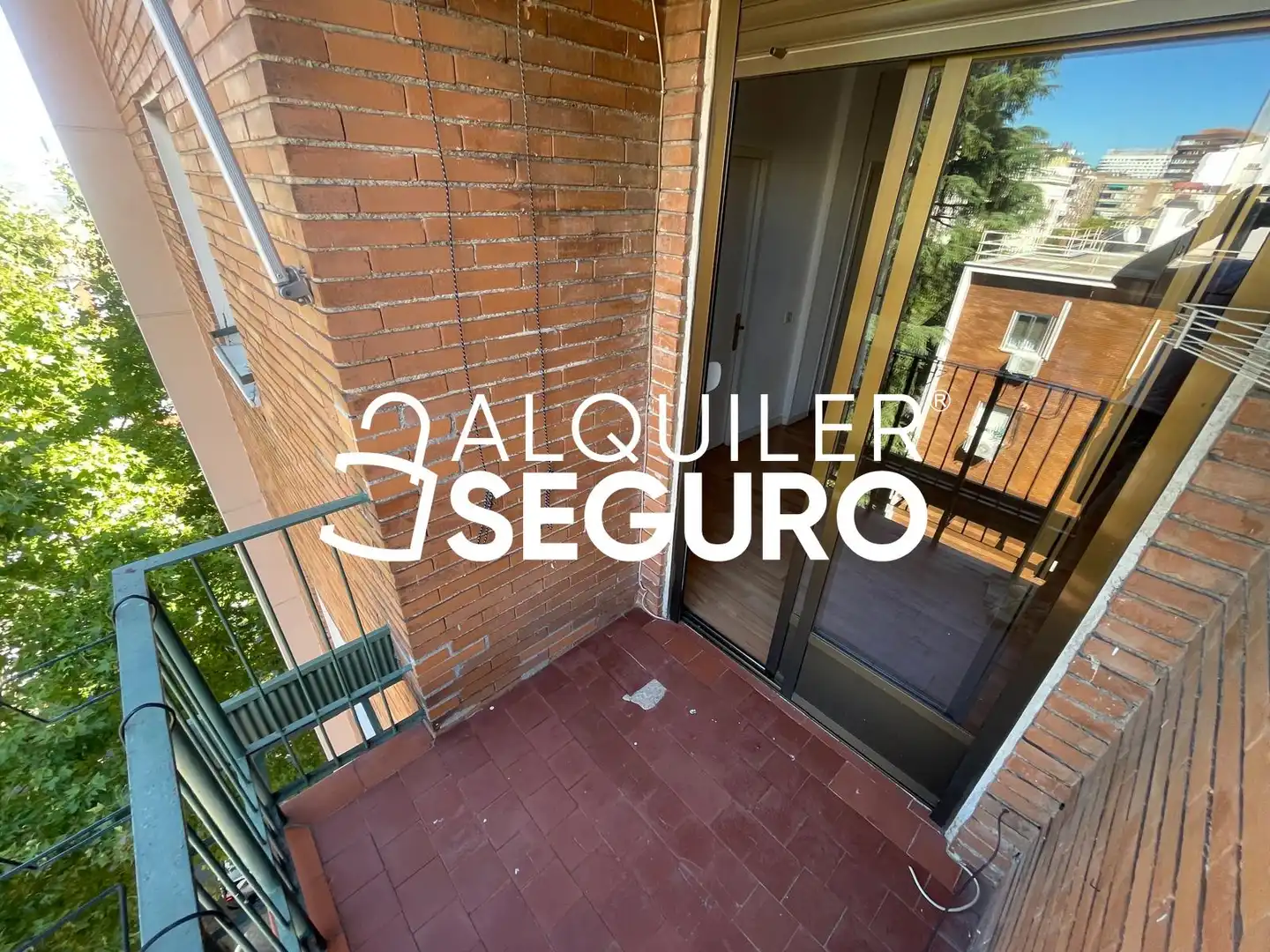 Balcony of Flat for rent in Madrid  with Air Conditioner, Heating and Terrace
