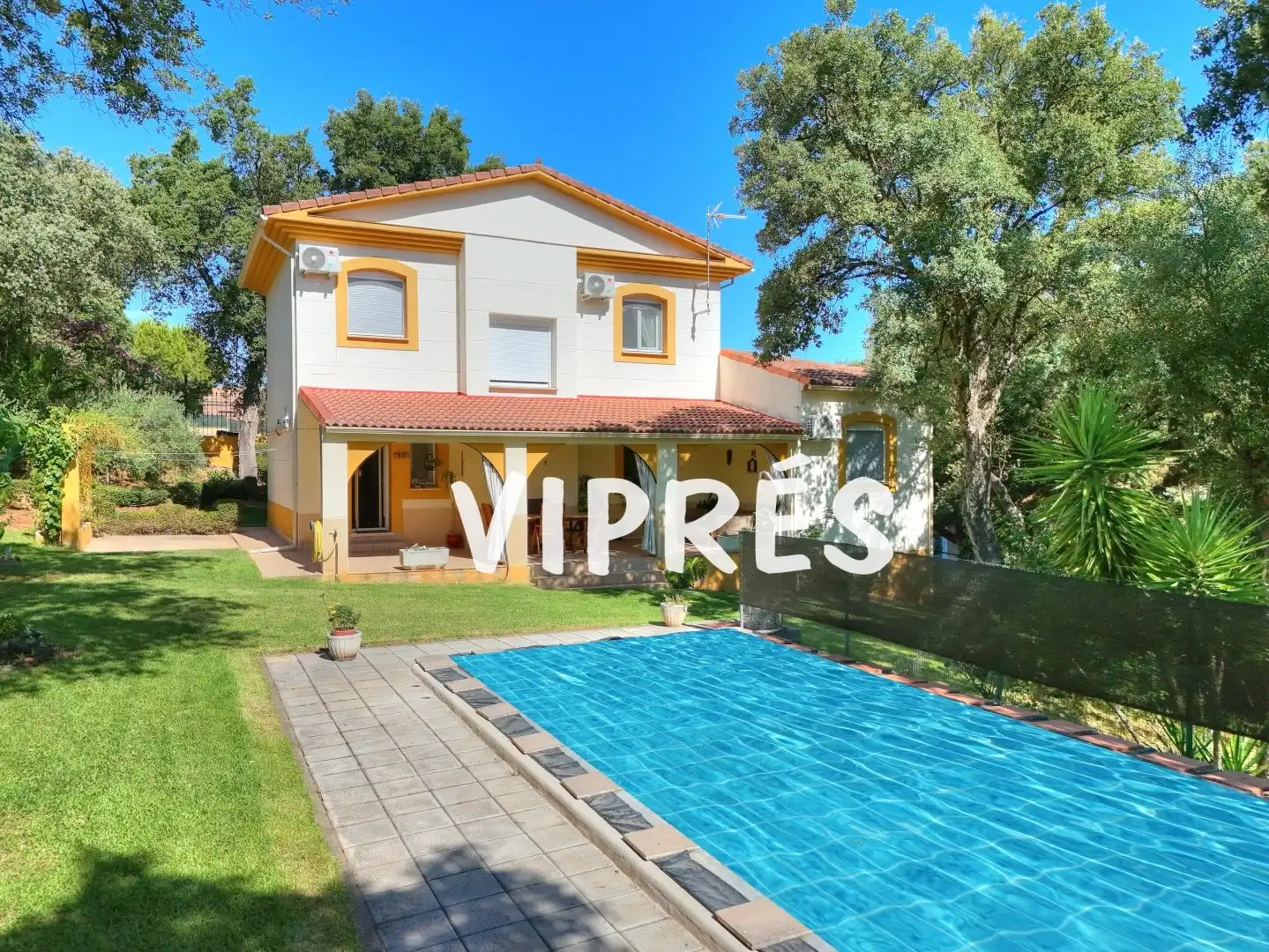 Chalet con piscina en venta en Ceres Golf, imagen 2