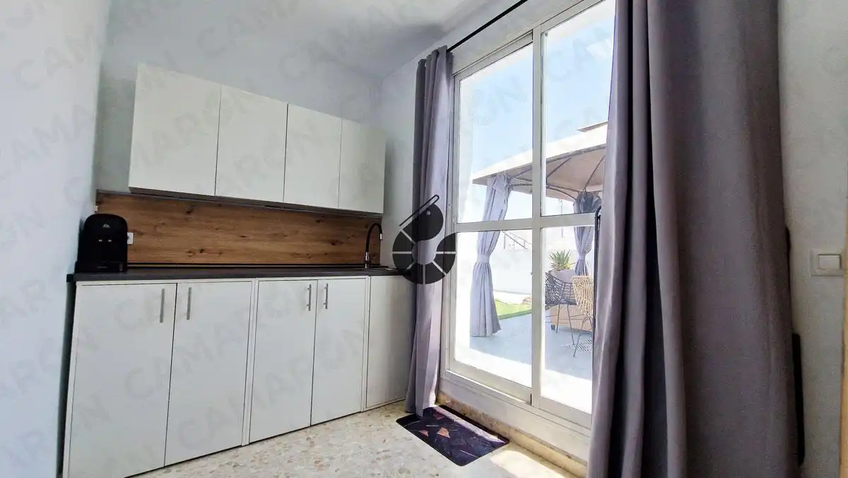 Cocina de Piso en venta en Coria del Río con Aire acondicionado, Terraza y Balcón