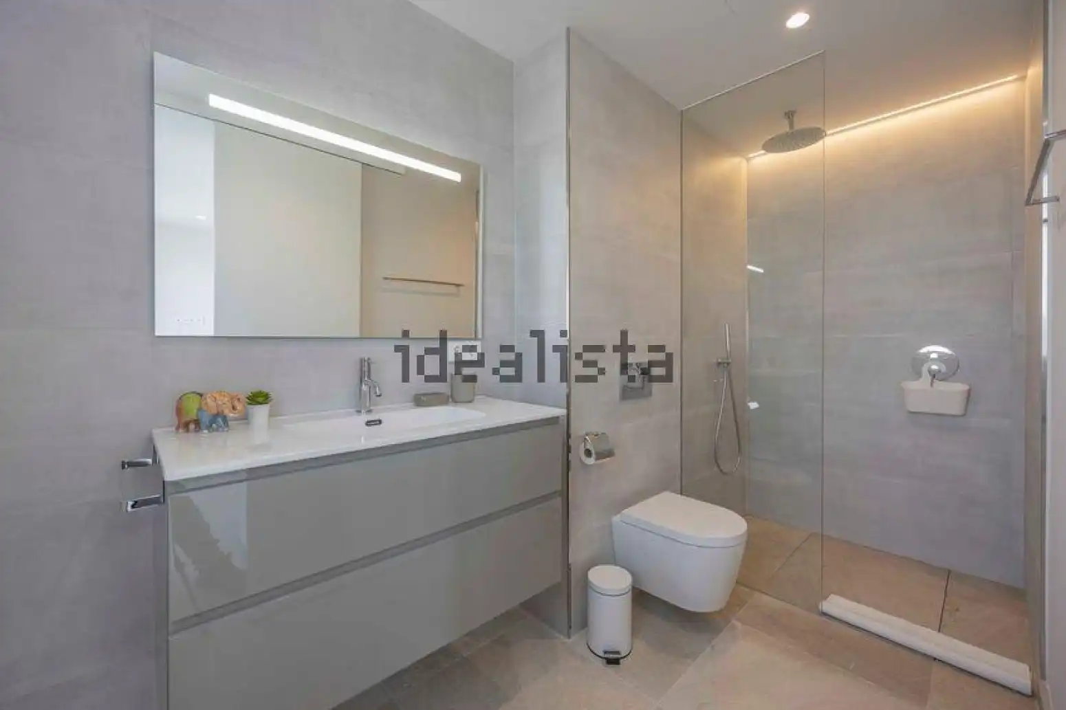 Bathroom of Houses for rent in Alcúdia  with Air Conditioner and Terrace