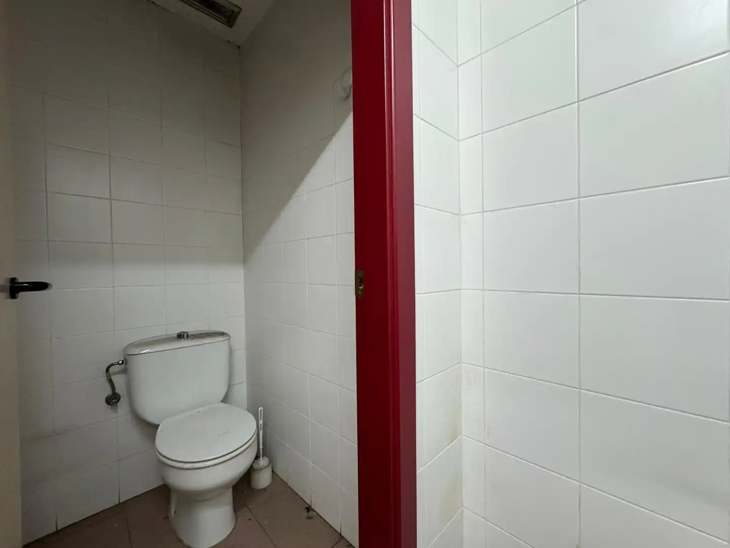 Baño de Nave industrial en venta en Elche / Elx