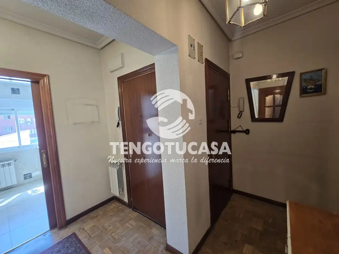 Flat for sale in Madrid  with Heating, Storage room and Furnished