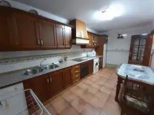 Kitchen of Flat for sale in Almodóvar del Campo  with Air Conditioner, Heating and Parquet flooring