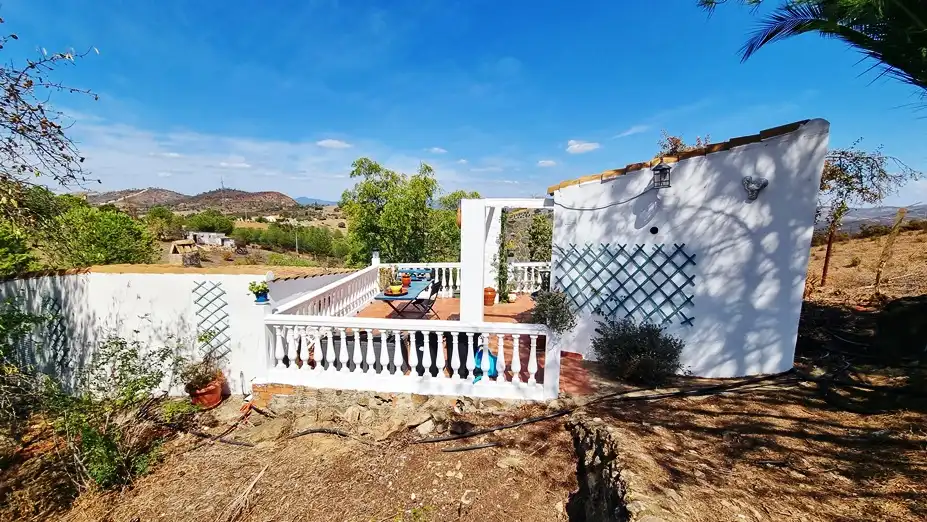 Vista exterior de Finca rústica en venta en El Campillo (Huelva) con Aire acondicionado, Jardín privado y Terraza