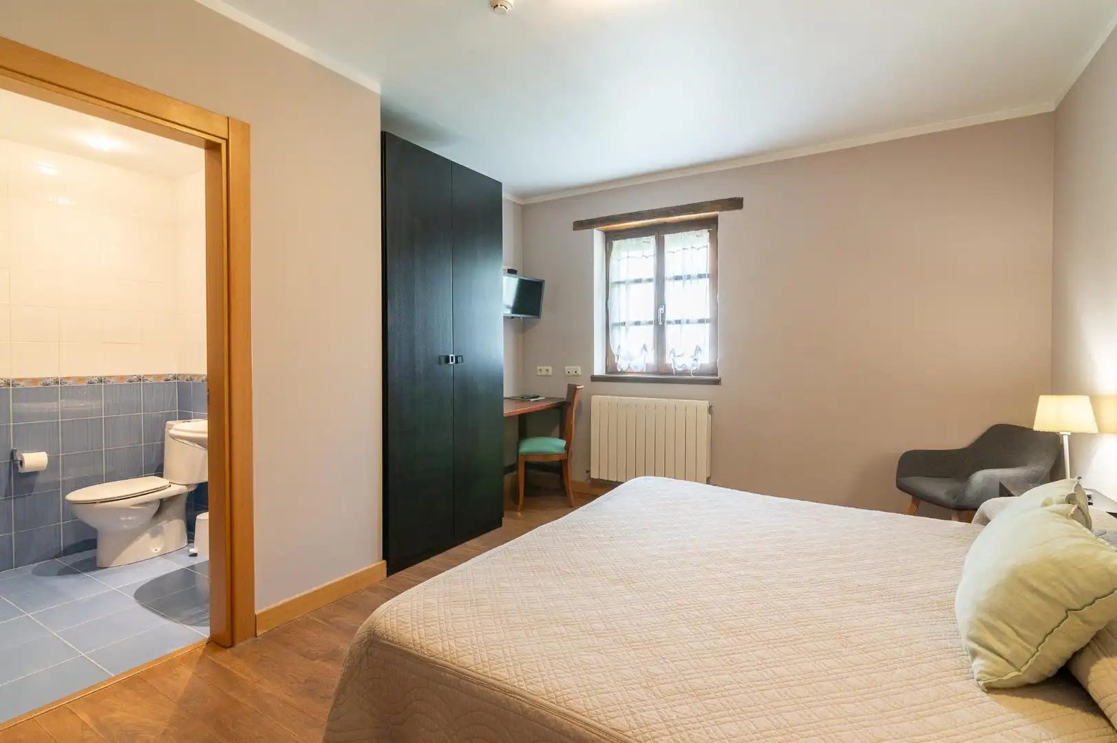 Habitación de Casa o chalet en venta en Aribe con Calefacción, Jardín privado y Parquet