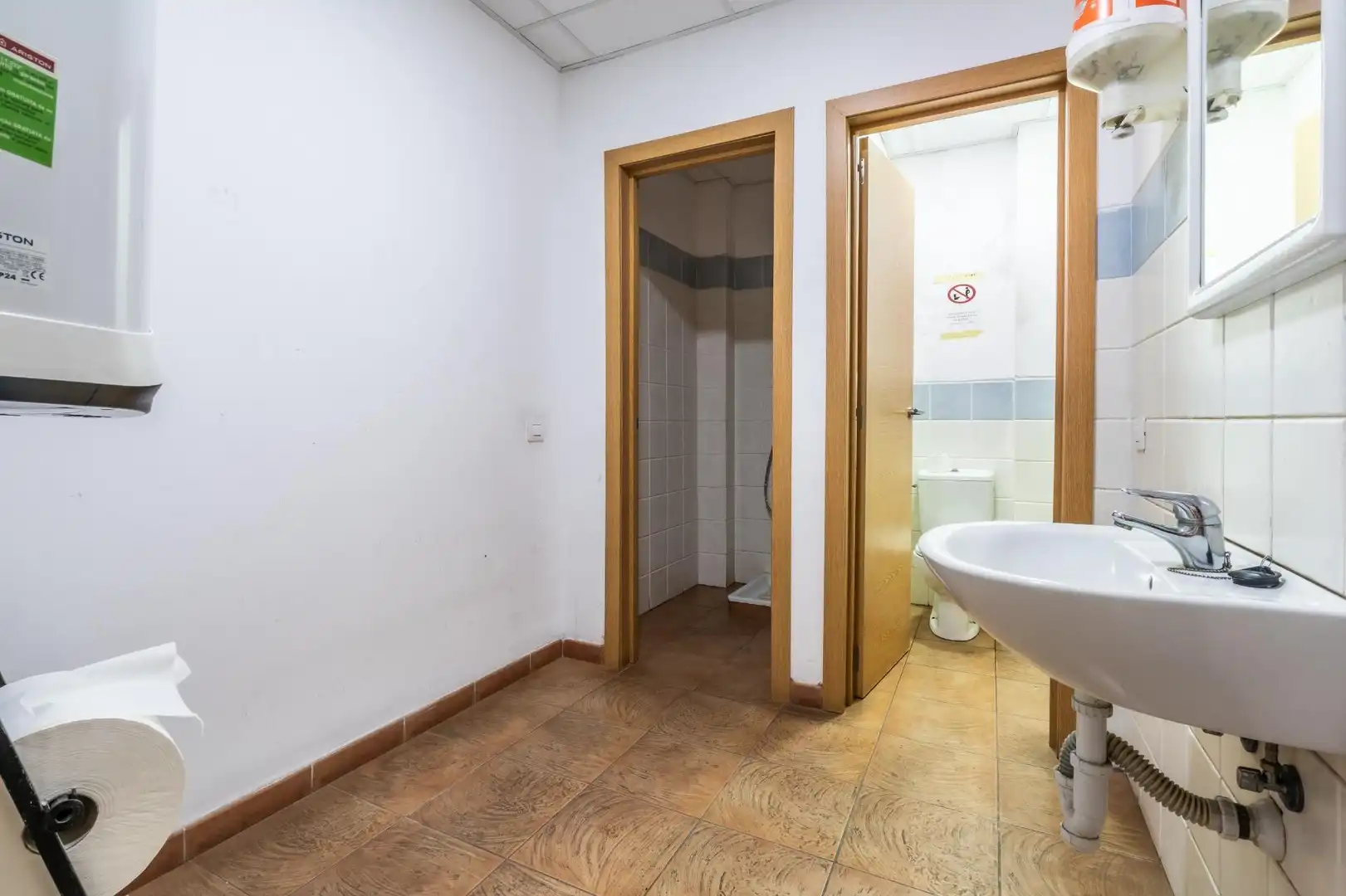 Baño de Nave industrial en venta en La Orotava