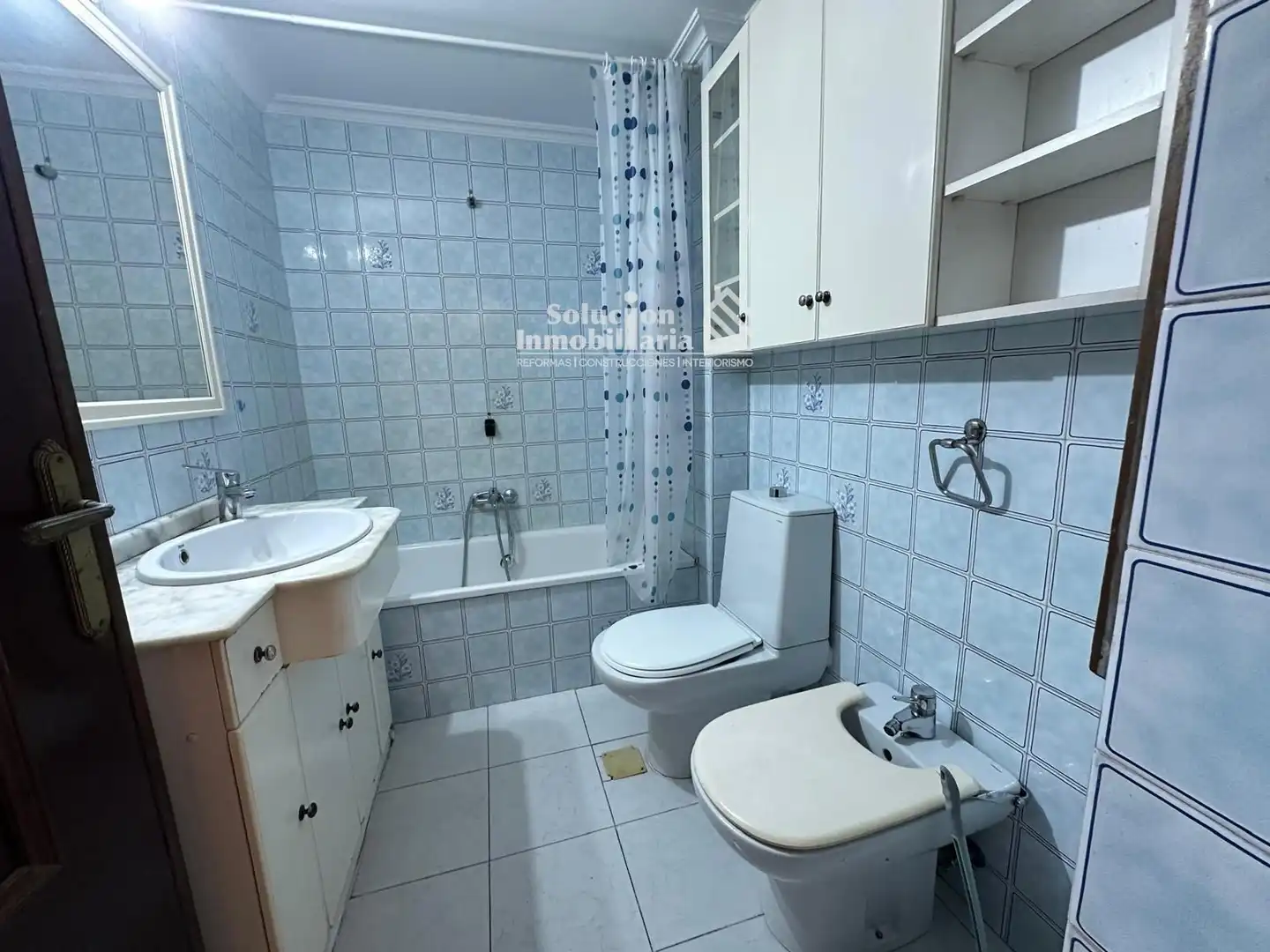 Bany de Pis en venda en Salamanca amb Calefacció, Terrassa i Moblat