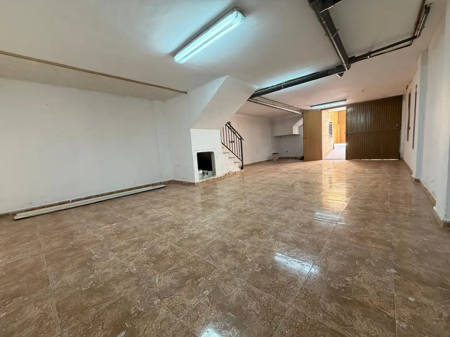 Houses for sale in Catral  with Air Conditioner, Terrace and Furnished